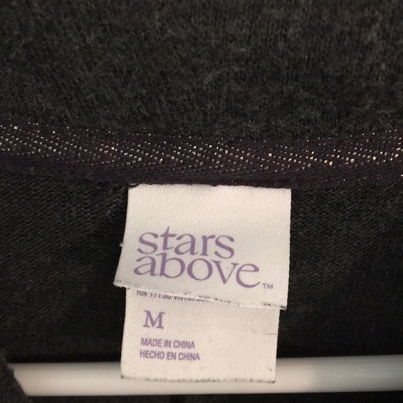 STARS ABOVE - Super soft long sleeved loose turtleneck Sweater. Size: Medium - Picture 4 of 6